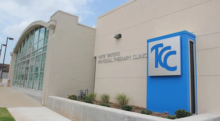 View of the Nate Waters Physical Therapy Clinic Facade